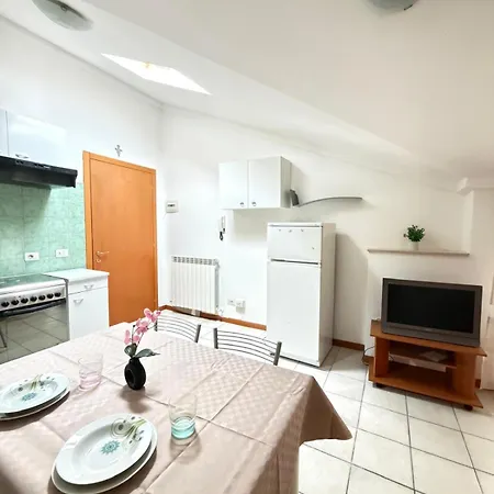 Mansarda Al Mare Apartamento Porto SantʼElpidio